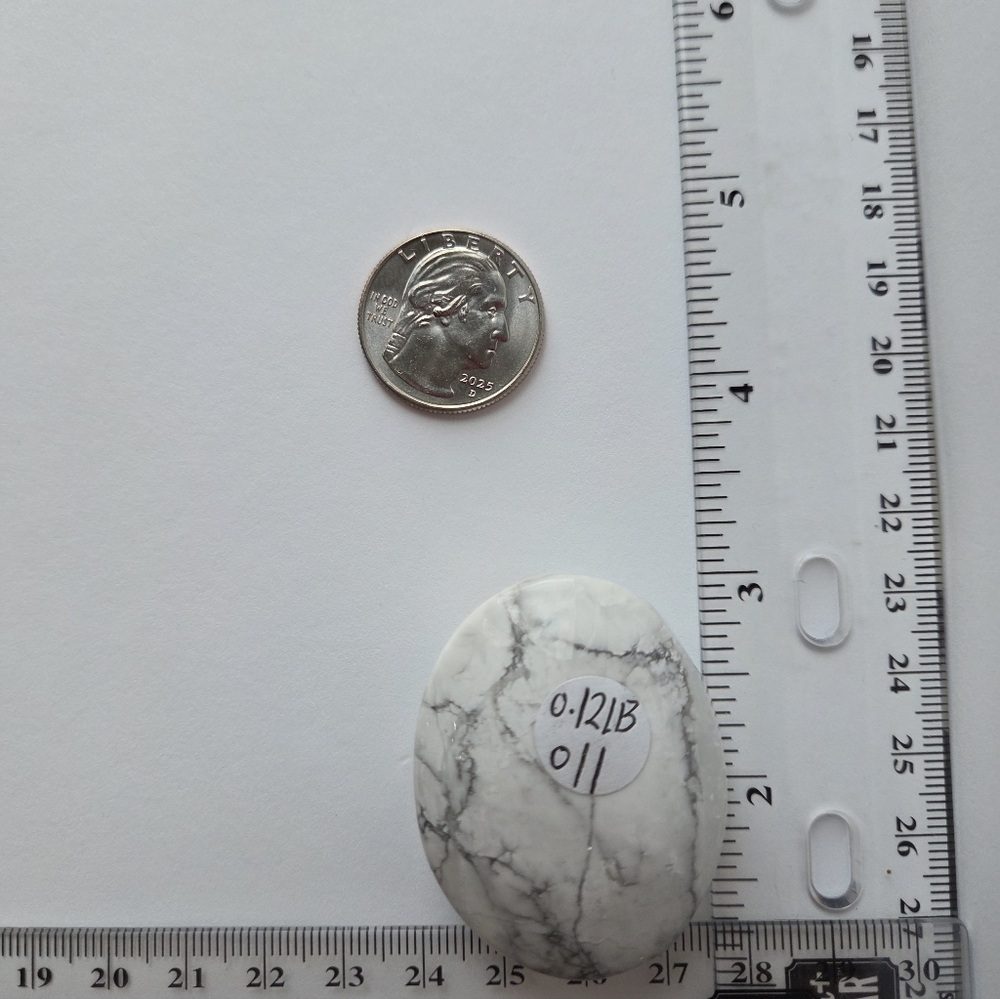 Howlite Palm